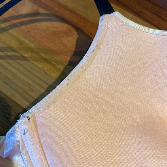 Victoria’s Secret Very Sexy Push-Up Bra, size 36D - Picture 6 of 6